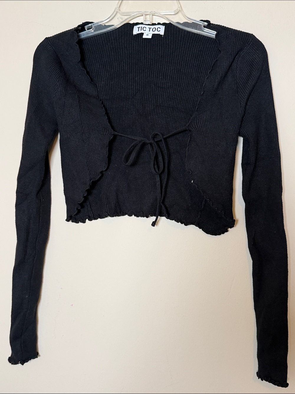 TIC TOC Cropped Cardigan